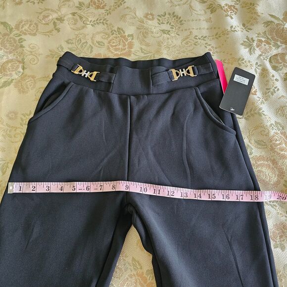 Women's trousers On Chio black, size M. Straight trousers with a gold buckle - Picture 5 of 9
